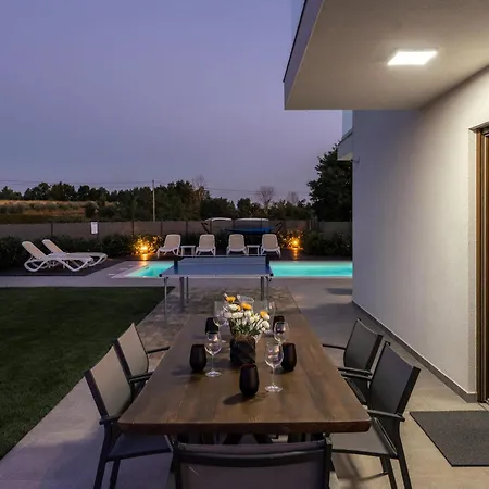 Aria Blue By Interhome *