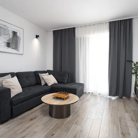 Aria Blue By Interhome *
