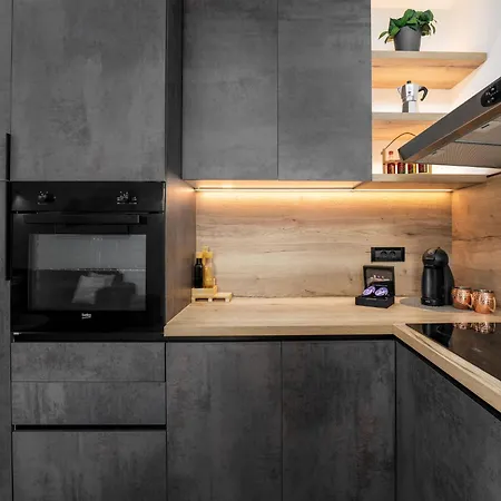 Aria Blue By Interhome Kastelir