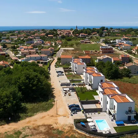 Aria Blue By Interhome *