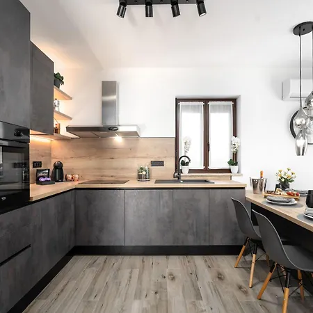 Aria Blue By Interhome
