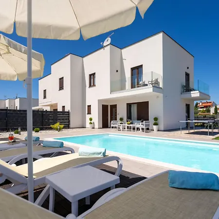 Dom wakacyjny Aria Blue By Interhome *