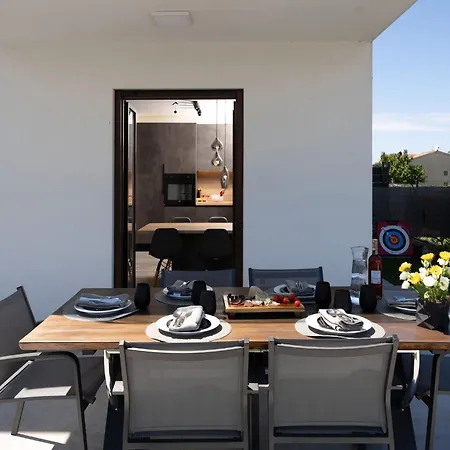 Holiday home Aria Blue By Interhome Kastelir