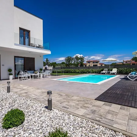 Aria Blue By Interhome Vakantiehuis