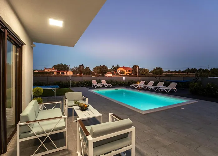 Aria Blue By Interhome Kaštelir