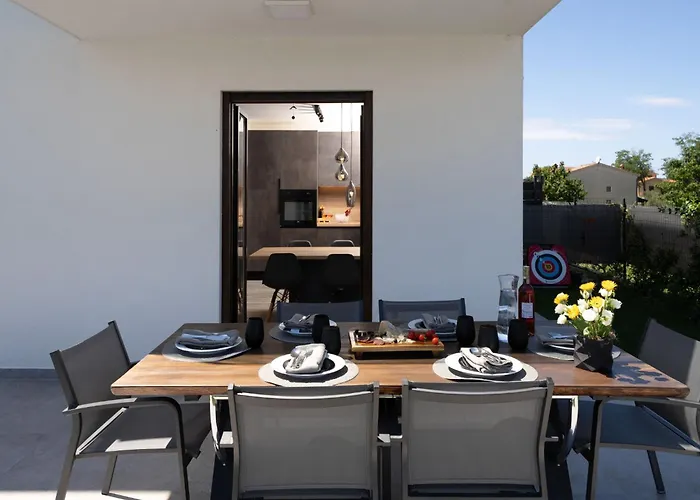 Vakantiehuis Aria Blue By Interhome Kaštelir